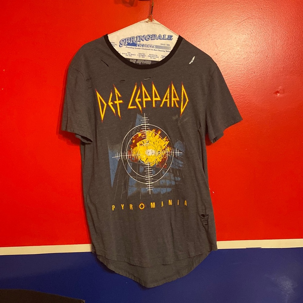 Def Leppard Destressed Pyromania T-Shirt